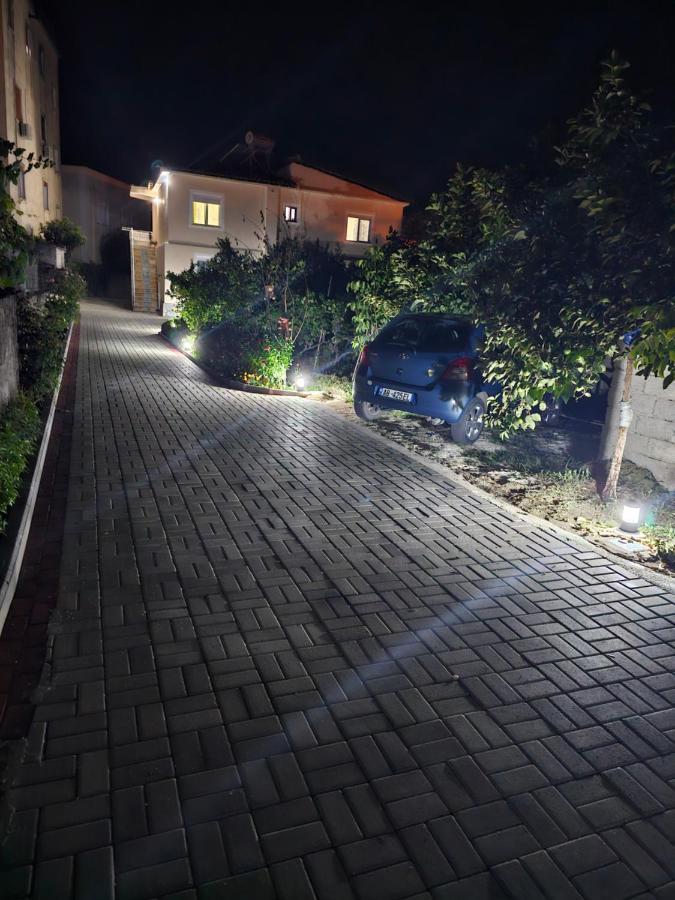 Aliaj Guest House Berat Exterior foto