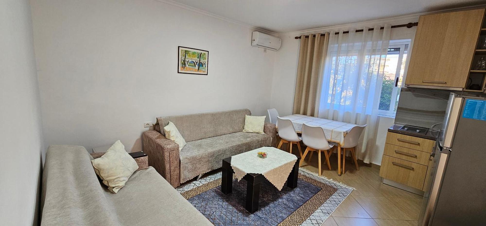Aliaj Guest House Berat Exterior foto