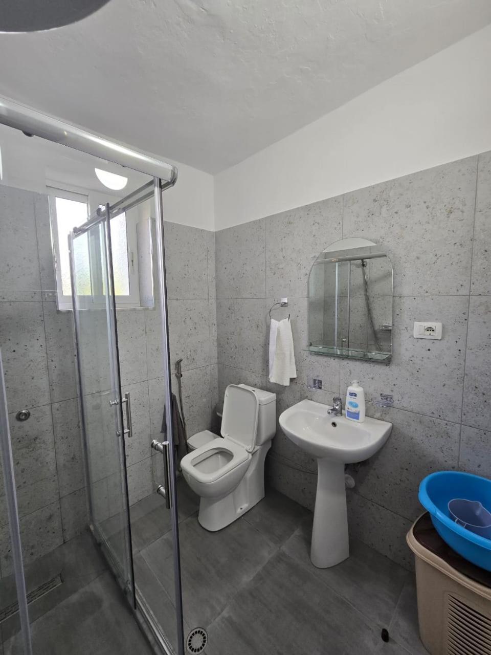 Aliaj Guest House Berat Exterior foto